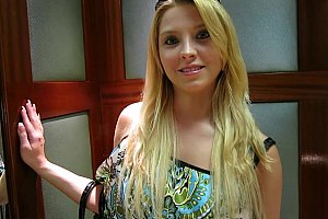 中国xxx㐅娇小hd