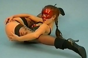 free嫩白的18sex中国