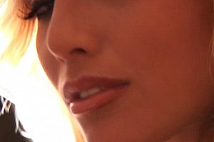 sophie dee在线观看